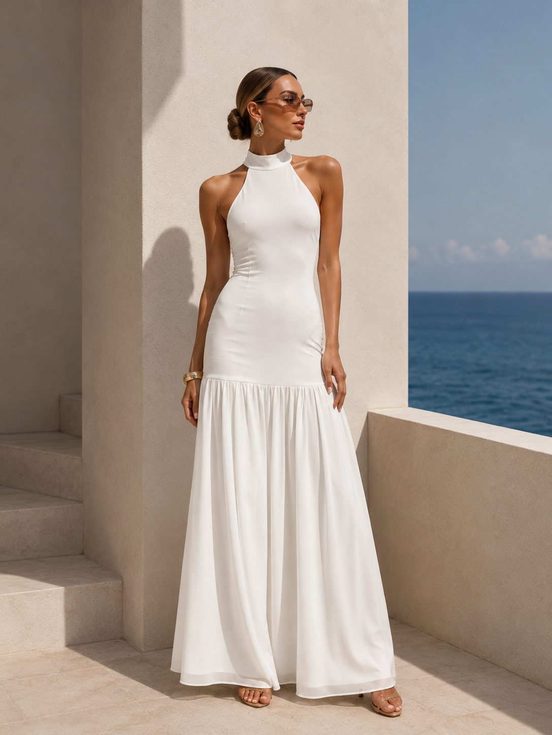 Vestido largo con cuello halter y caída fluida